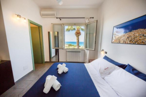 Отель Bouganville B&B  Чефалу